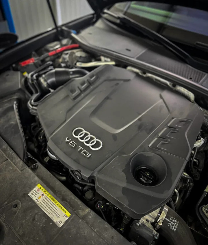 Audi A6 Quattro 3.0 V6